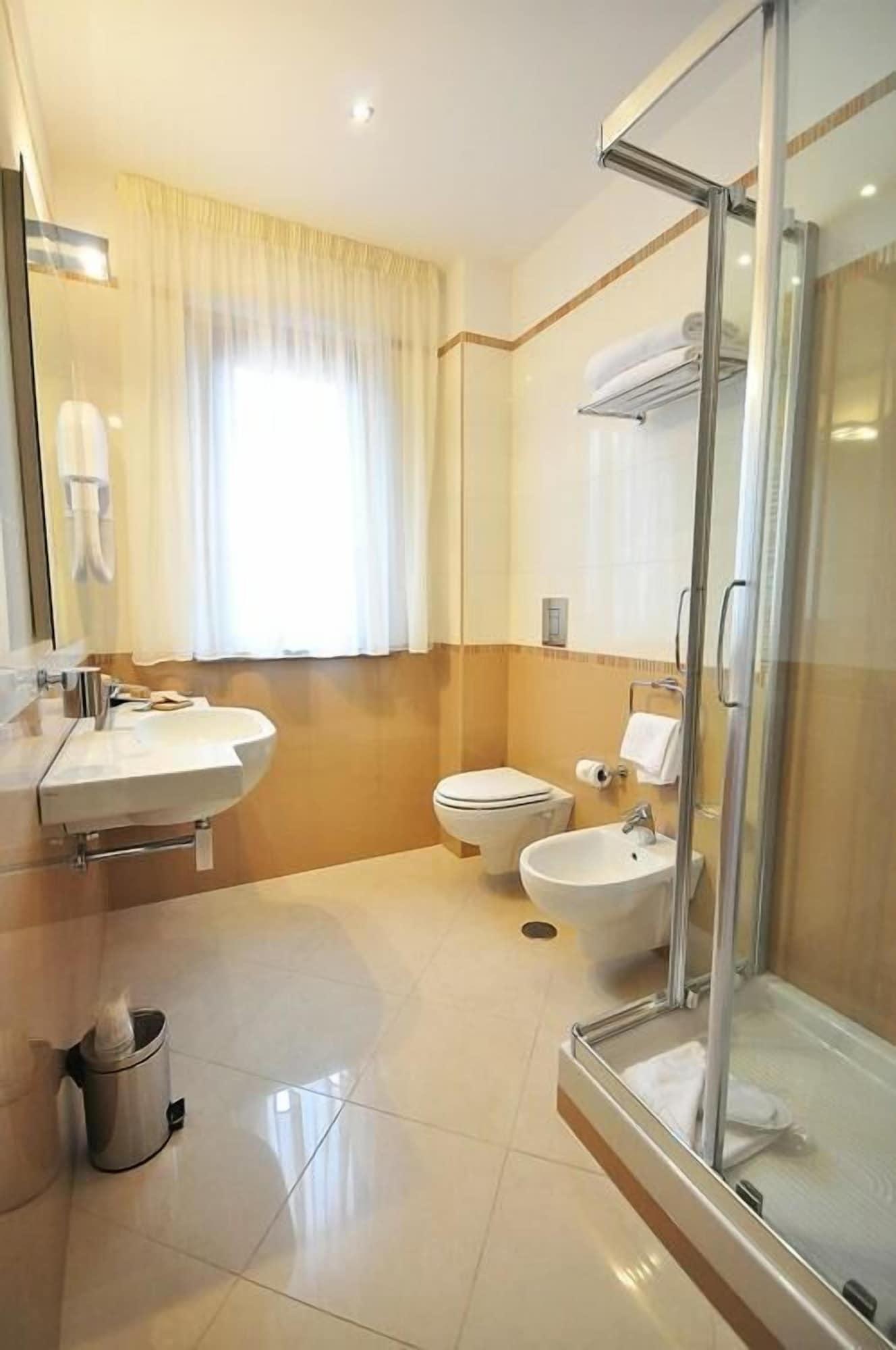 Hotel Oc 4*